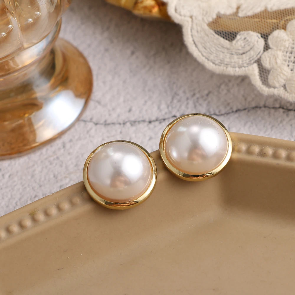 Vintage Big Cute Simulated Pearl Earrings Trendy Elegant Created Pearls String Statement Stud Earrings For Wedding Party Gift