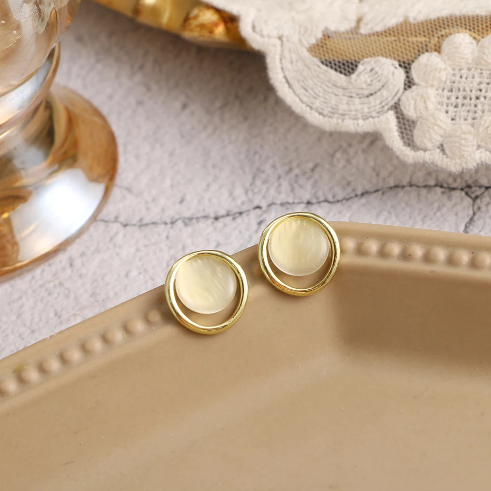 Vintage Big Cute Simulated Pearl Earrings Trendy Elegant Created Pearls String Statement Stud Earrings For Wedding Party Gift