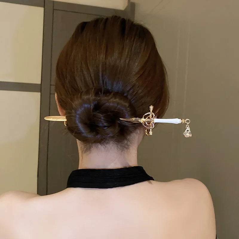 Classic Chinese Style Sword Hairpin Hair Accessories Vintage Headdress Hair Sticks Ponytail Holder Hair Jewelry Hairs Clips