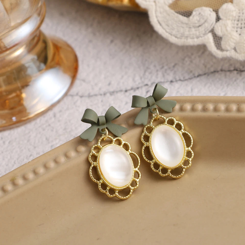 Vintage Big Cute Simulated Pearl Earrings Trendy Elegant Created Pearls String Statement Stud Earrings For Wedding Party Gift